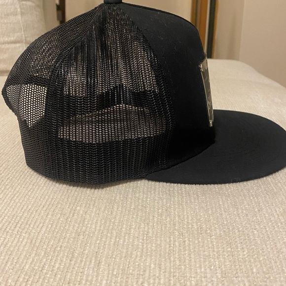 Black San Luis Potosi Trucker Hat Yupoong - Picture 10 of 11